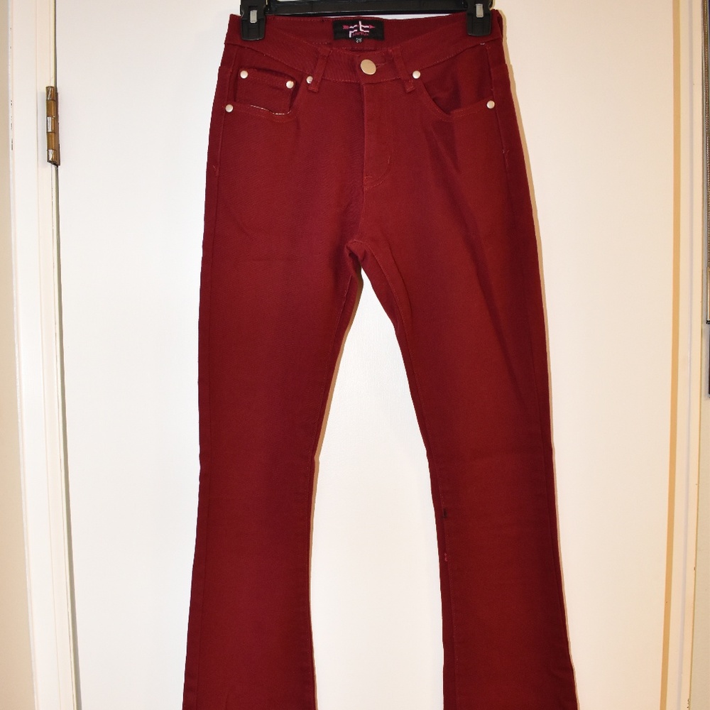 Fallon Taylor Women's Jeans